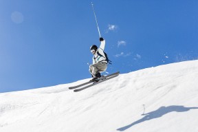 2026世界杯预选赛-莎拉波娃五赛季高光时刻，引RNG球迷疯狂打Call！